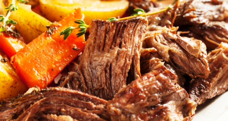 Marmitex P de carne cozida